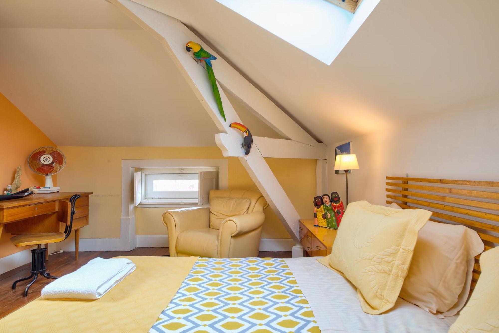 Adore Portugal Coimbra Guest House Экстерьер фото