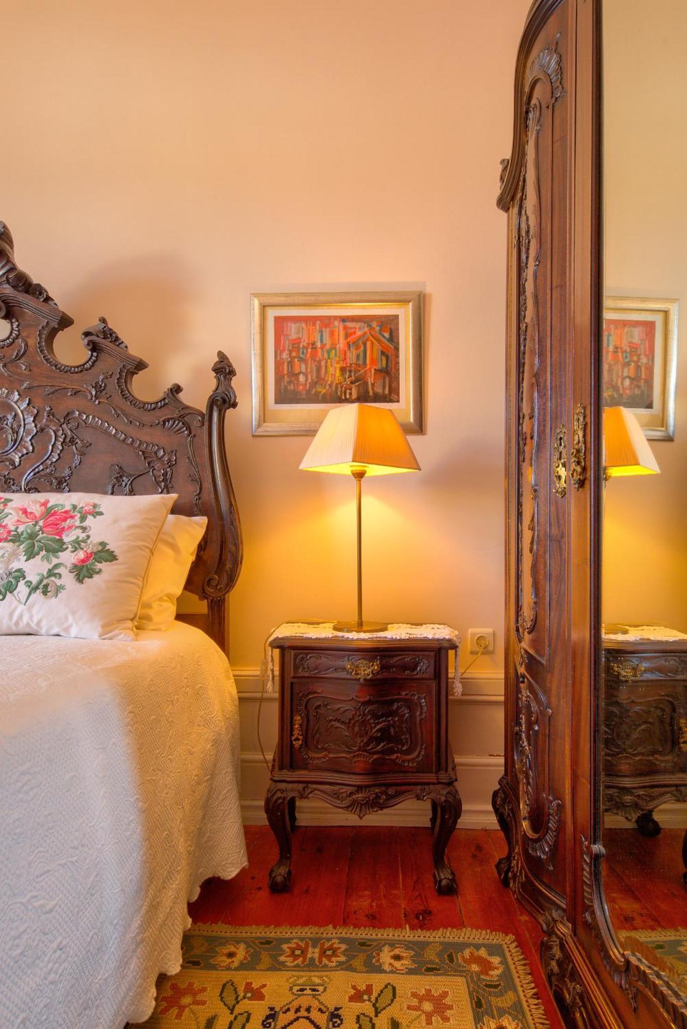 Adore Portugal Coimbra Guest House Экстерьер фото